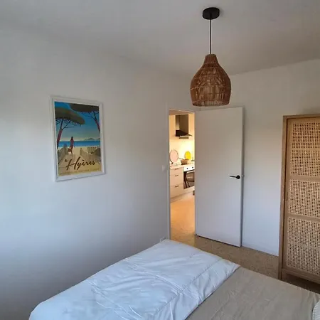 T2 Neuf 4p, Clim, 250m Plage, Parking Prive Devant Le Appartement Hyères