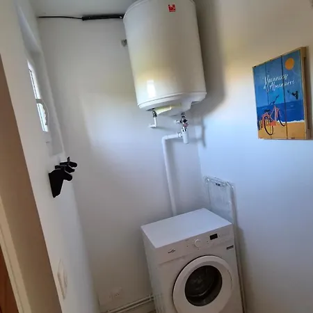 Appartement T2 Neuf 4p, Clim, 250m Plage, Parking Prive Devant Le *